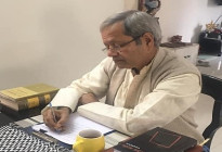 প্রবীণ পিতা-মাতার মানবিক সুরক্ষায় আইন সংশোধন, ধর্মের মূলবাণীর পরিপন্থী হয় কীভাবে?