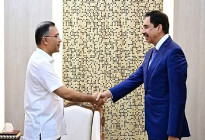 প্রধানমন্ত্রীর সঙ্গে ডিপি ওয়ার্ল্ড চেয়ারম্যানের সাক্ষাৎ, নতুন বিনিয়োগে আগ্রহ