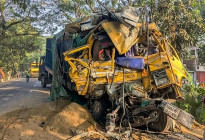 নাটোরে বাস-ট্রাক সংঘর্ষ, নিহত ১৪