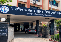 শিক্ষার্থীসহ শিক্ষা বোর্ডের ৩ কর্মচারীর বিরুদ্ধে মামলা, প্রোগ্রামারদের ভূমিকা নিয়ে প্রশ্ন