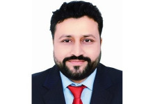 অর্থায়নের চতুর্মুখী সংকট