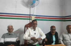 চাঁদাবাজির অভিযোগে যুবককে পিটিয়ে বিএনপি নেতার সংবাদ সম্মেলন 