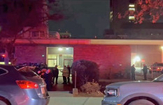 নিউ ইয়র্কের ব্রুকলিনে সুইট সিক্সটিন পার্টিতে ৬ কিশোর গুলিবিদ্ধ