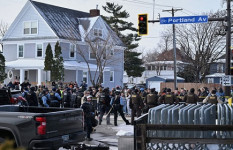 মিনিয়াপলিসে আইসিই কর্মকর্তার গুলিতে অভিবাসী গাড়ি চালকের মৃত্যু