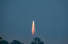 ১৬ স্যাটেলাইট হারাল ভারত