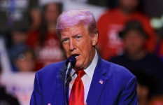 ‘পিছু হটার সুযোগ নেই’, গ্রিনল্যান্ড দখলে মরিয়া ট্রাম্প