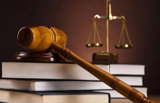 বরিশালে ২১ শিক্ষকের বিরুদ্ধে গ্রেপ্তারি পরোয়ানা