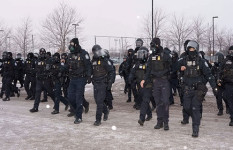 মিনেসোটা থেকে ৭০০ অভিবাসন প্রয়োগ কর্মকর্তা প্রত্যাহার করল হোয়াইট হাউস