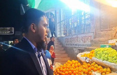 পাংশায় ইউএনওর মানবিক ব্যবহারে দখলমুক্ত হলো ফুটপাত