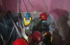 পাকিস্তানে আবাসিক ভবনে ভয়াবহ বিস্ফোরণ, নিহত ১৩