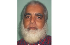 খুঁত খোঁজা মানুষদের জবাবটা দেবেন