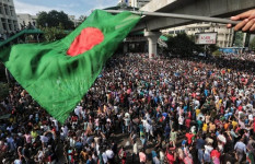 স্বাধীনতার দর্শন ও বর্তমান বাংলাদেশের রাজনৈতিক অর্থনৈতিক বাস্তবতা 