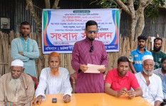 সালথায় অপ-প্রচারের প্রতিবাদে বিএনপি নেতাদের সংবাদ সম্মেলন