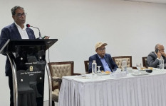 ‘ওষুধের দাম বাড়িয়ে জনগণকে বিপদে ফেলা যাবে না’