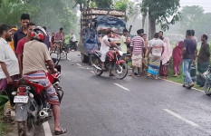 টাঙ্গাইলে ট্রাক-পিকআপ সংঘর্ষ, নিহত ৪