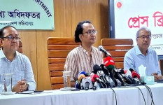 ‘হাসিনার বক্তব্য প্রচারে আদালতের নিষেধাজ্ঞা মানছে না কিছু গণমাধ্যম’