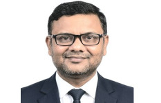 শিক্ষায় কারিকুলাম বারবার পরিবর্তন গুরুত্বকে দূরে ঠেলে দেয়