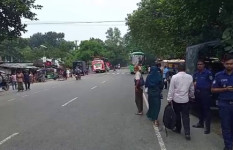 গোপালগ‌ঞ্জে বাস চাপায় স্বামী-স্ত্রী নিহত