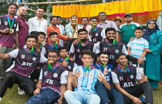 অ্যাকাউন্টিং অ্যান্ড ইনফরমেশন সিস্টেমস বিভাগ চ্যাম্পিয়ন