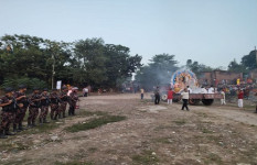 প্রতিমা বিসর্জনের মধ্য দিয়ে দিনাজপুরে শেষ হলো শারদীয় দুর্গোৎসব