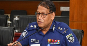 আইজিপি বাহারুলের বরখাস্ত চেয়ে প্রধান উপদেষ্টার কাছে আবেদন