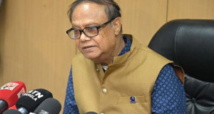 ‘বাংলাদেশ ব্যাংকের স্বায়ত্তশাসন না দেওয়ায় এই খাতে লুটপাটের ঝুঁকি থেকে গেল’