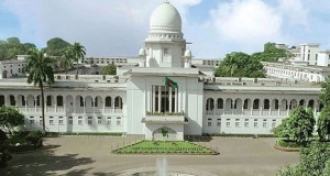 জুলাই অভ্যুত্থানের সময় লুট হওয়া অস্ত্র উদ্ধারে রুল