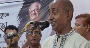 ‘শেখ হাসিনা দেশে আসুক, গণহত্যার দায় নিয়ে কারাগারে যাক’
