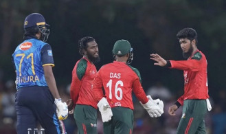 বড় ব্যবধানে শ্রীলঙ্কাকে হারিয়ে সিরিজে ঘুরে দাঁড়াল বাংলাদেশ