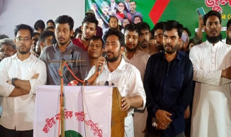 ‘নতুন বাংলাদেশে একক ব্যক্তির হাতে ক্ষমতা থাকবে না’