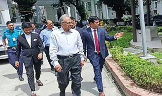 ‘শেখ হাসিনা বিরোধীপক্ষকে হিটলারের মতো দমন করতেন’
