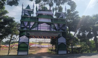 ফরিদপুরে কুদ্দুস পীরের আস্তানায় তৌহিদি জনতার হুমকি, থানায় জিডি