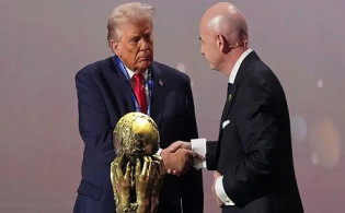 ফিফা শান্তি পুরস্কার পেলেন ট্রাম্প