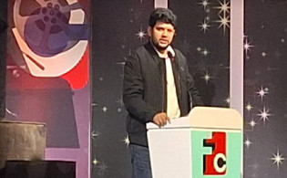 ‘দেশের চলচ্চিত্রকে বিশ্বের দরবারে তুলে ধর‍তে পারলে নিজেরাই সম্মানিত হবো’