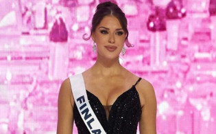 এক পোস্টে মুকুট হারালেন মিস ফিনল্যান্ড