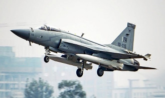 চীনা যুদ্ধবিমানের বড় ক্রেতা হয়ে উঠছে পাকিস্তান