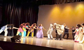 এ-তো দেয়াল ভাঙ্গার প্রতিবাদী গান