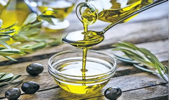ত্বকের যত্নে অলিভ অয়েল