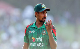 উইজডেনের বর্ষসেরা একাদশে মোস্তাফিজ