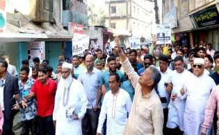 ‘জনগণ গণতন্ত্রের পথেই যাবে’