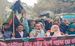 আবু জাহেলের নতুন ভার্সন নির্বাচন করছে : মোমিন মেহেদী