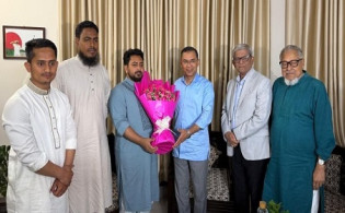 তারেক রহমানের সঙ্গে নাহিদের বৈঠক, সংলাপের মাধ্যমে সমস্যা সমাধানে জোর