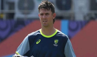 ‘অস্ট্রেলিয়ার ভাগ্য এখন ঈশ্বরের হাতে’