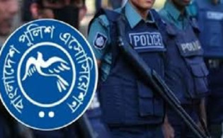 পুরাতন পোশাক ফিরিয়ে আনার দাবি পুলিশ সার্ভিস অ্যাসোসিয়েশনের