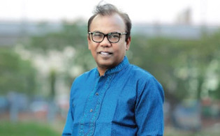 ফজলুর রহমান বাবুকে একবছর বিশ্রামে থাকার পরামর্শ