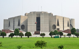 বুধবার বসছে সরকারি দলের সংসদীয় সভা