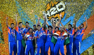 রেকর্ড ১৩১ কোটি রুপি বোনাস পাচ্ছে বিশ্বকাপজয়ী ভারতীয় দল