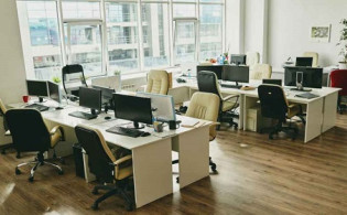 ঈদের ছুটি শেষে ব্যাংক-অফিস-আদালত খুলছে কাল