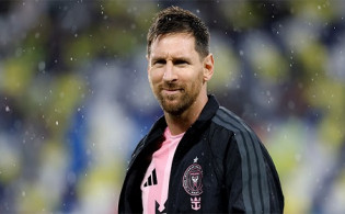 স্প্যানিশ ক্লাব কর্নেইয়ার মালিকানা কিনলেন মেসি