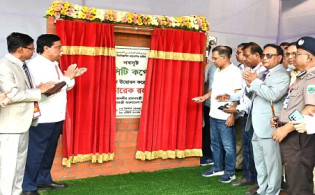 বগুড়া সিটি করপোরেশনের নামফলক উন্মোচন 